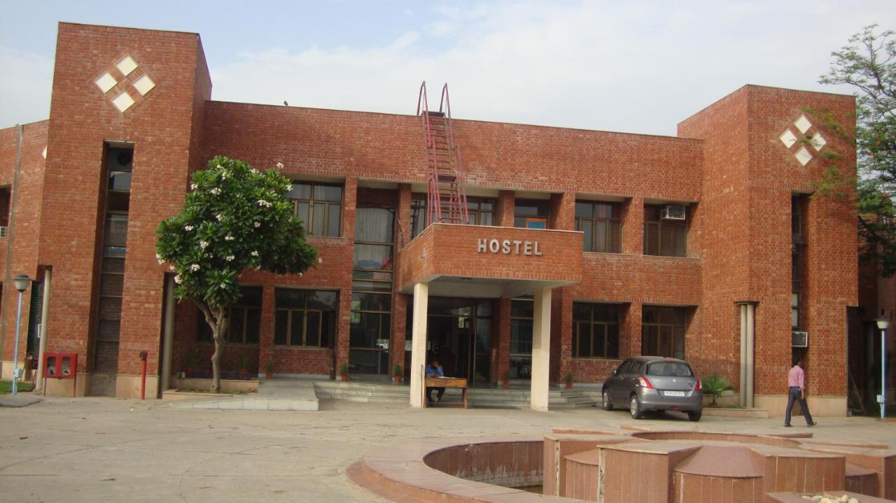 Хостел Ymca Greater Noida Programme Centre Делі Екстер'єр фото